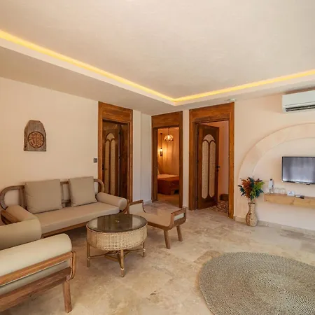 Inone Mucho Selection ホテル 4*