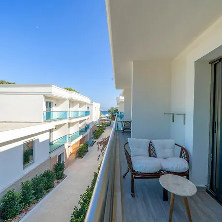 ホテル Inone Mucho Selection 4*