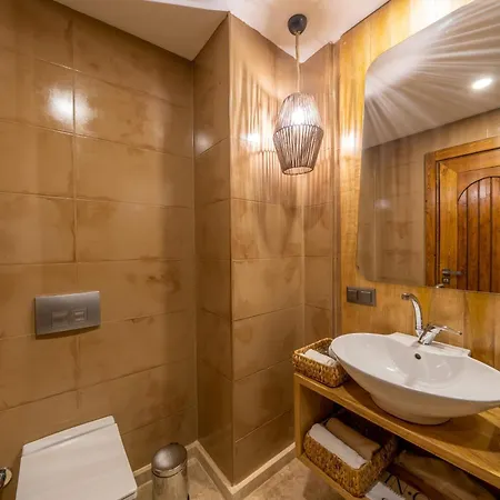 Inone Mucho Selection Hotel 4*