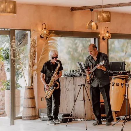 Inone Mucho Selection ホテル グムベット