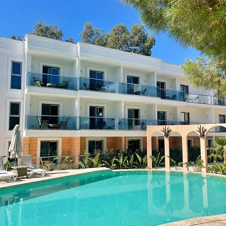 ホテル Inone Mucho Selection 4*