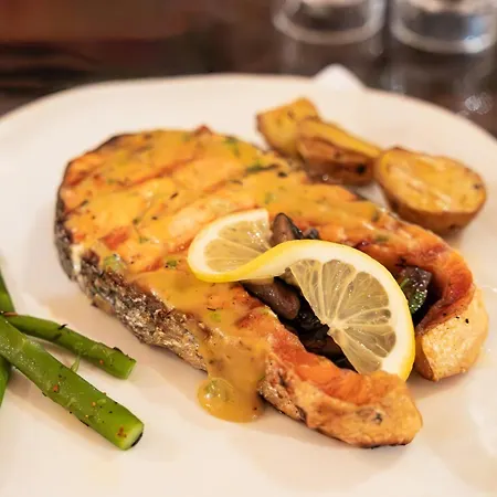 Inone Mucho Selection ホテル 4*