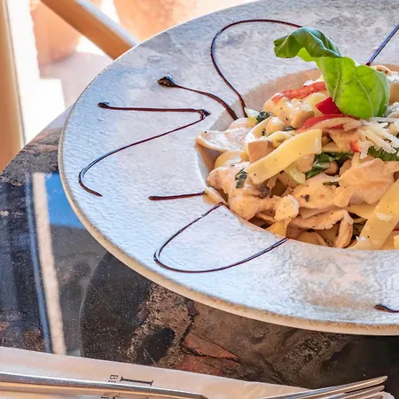 Inone Mucho Selection