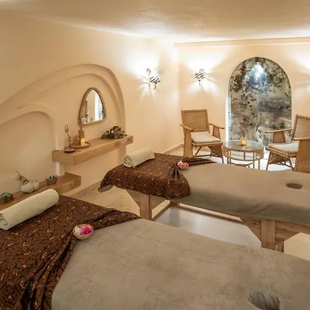 Inone Mucho Selection ホテル 4*