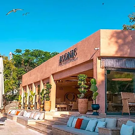 Inone Mucho Selection Hotel 4*